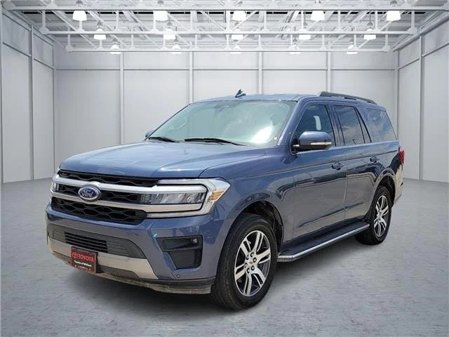 2022 Ford Expedition XLT 4x2