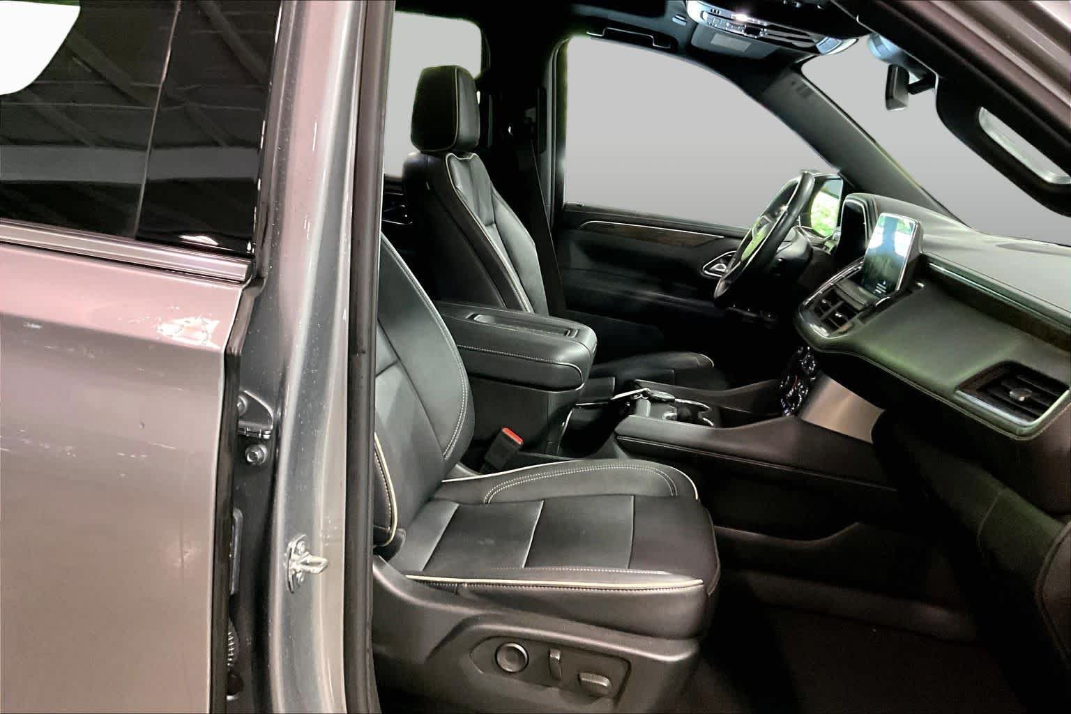 Used 2023 Sterling Gray Metallic Chevrolet Premier image 8