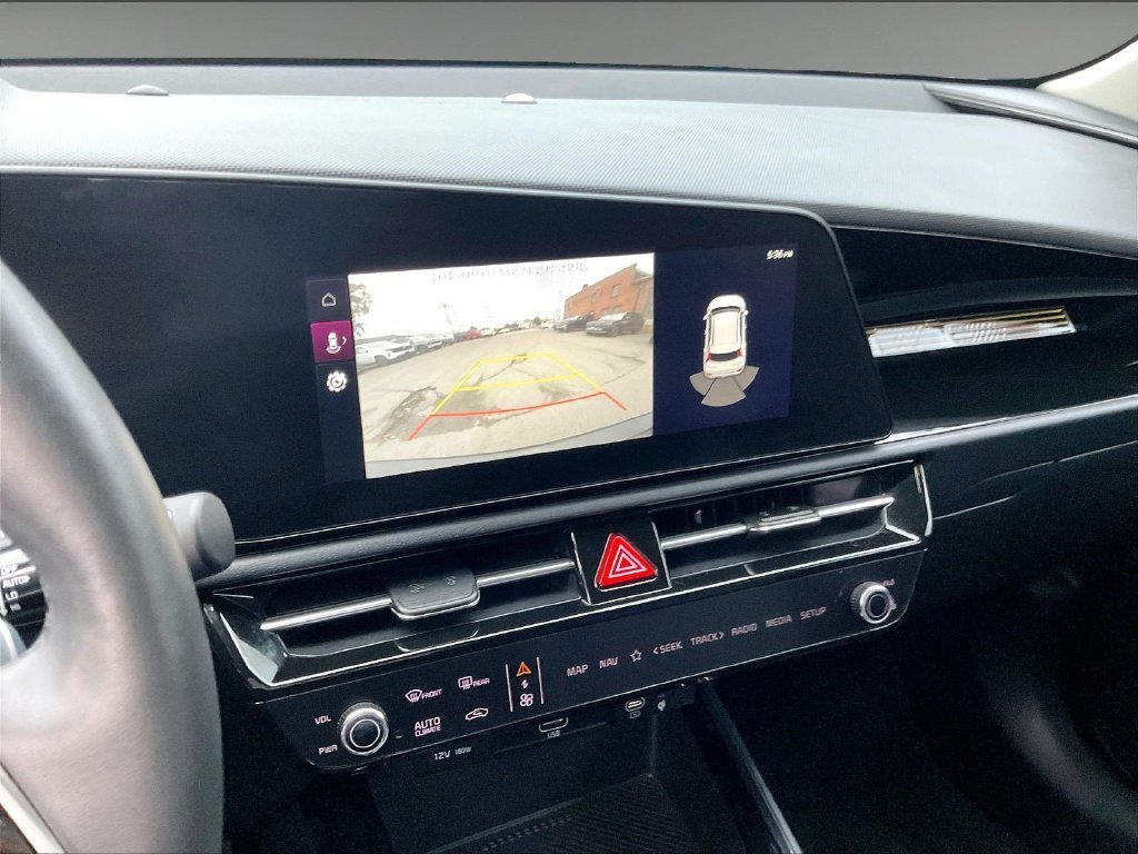 Used 2025 Black Kia Wind image 19