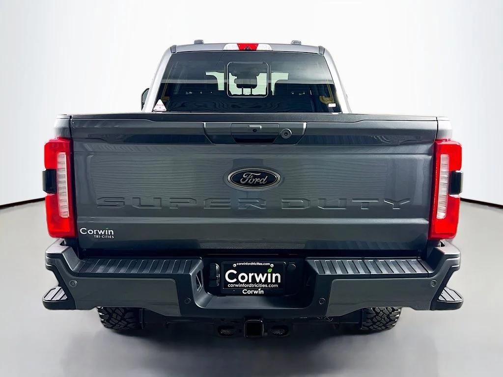 New 2026 Carbonized Gray Metallic Ford Lariat image 14