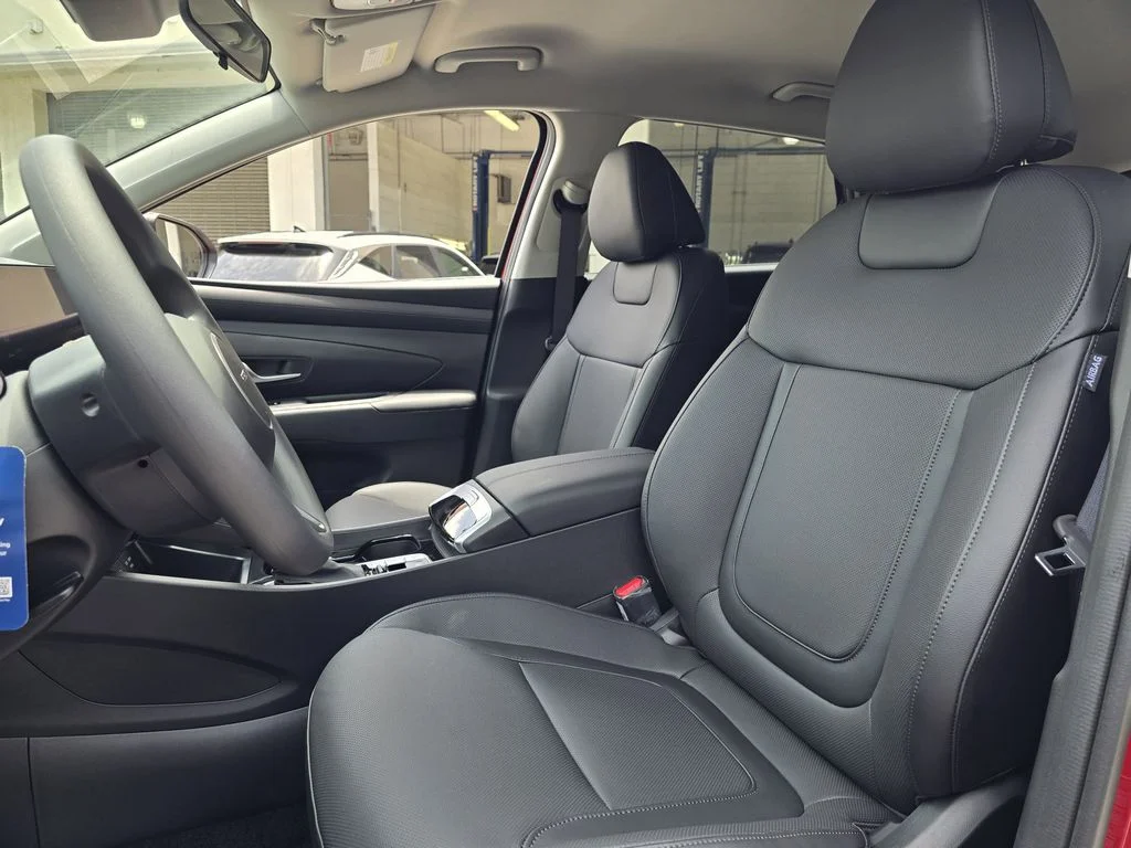 New 2026 Silver Hyundai SEL image 15