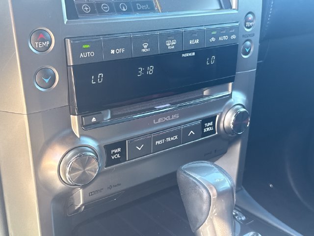 Used 2020 Black Lexus 460 image 19