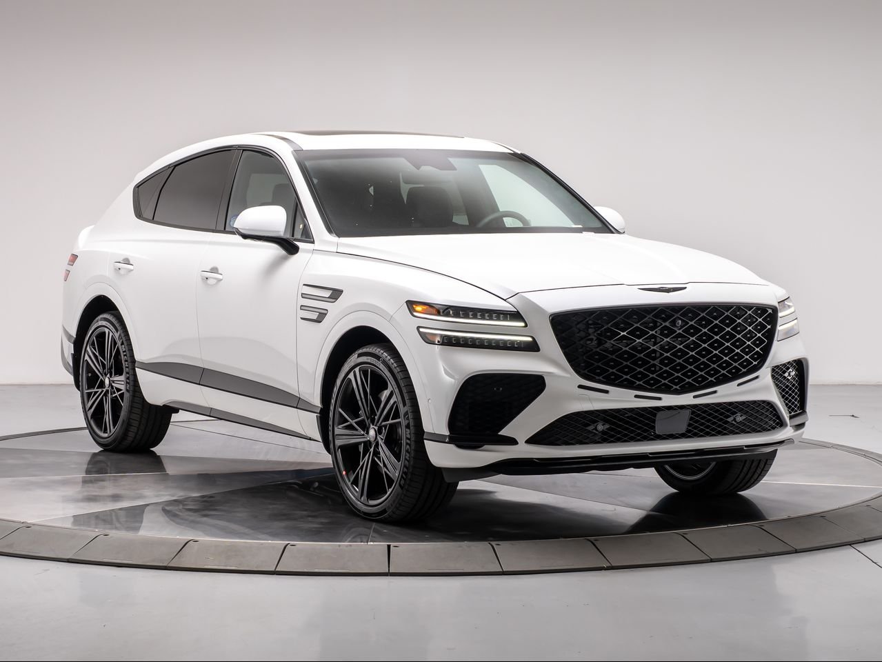 New 2026 Uyuni White Genesis 3.5T E-SC MHEV PRESTIGE BLACK image 7
