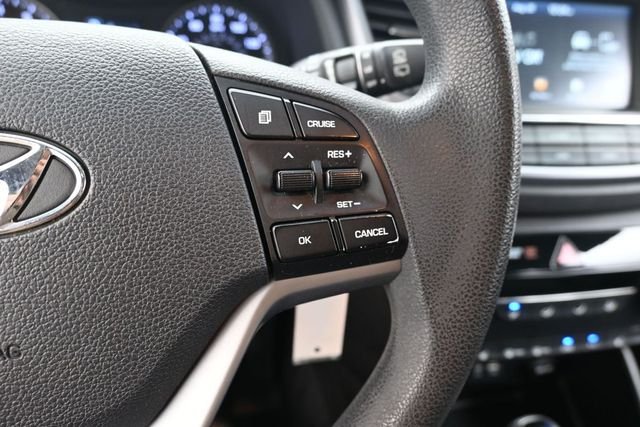 Used 2018 Black Hyundai SEL image 16