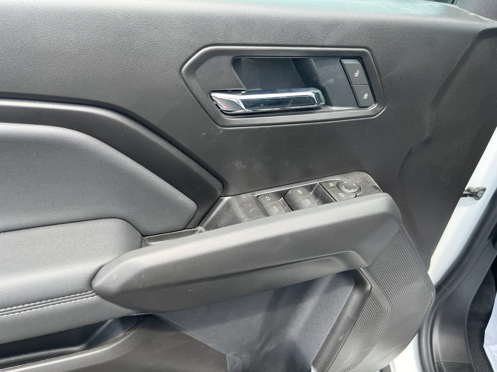 New 2026 Summit White GMC Elevation image 11