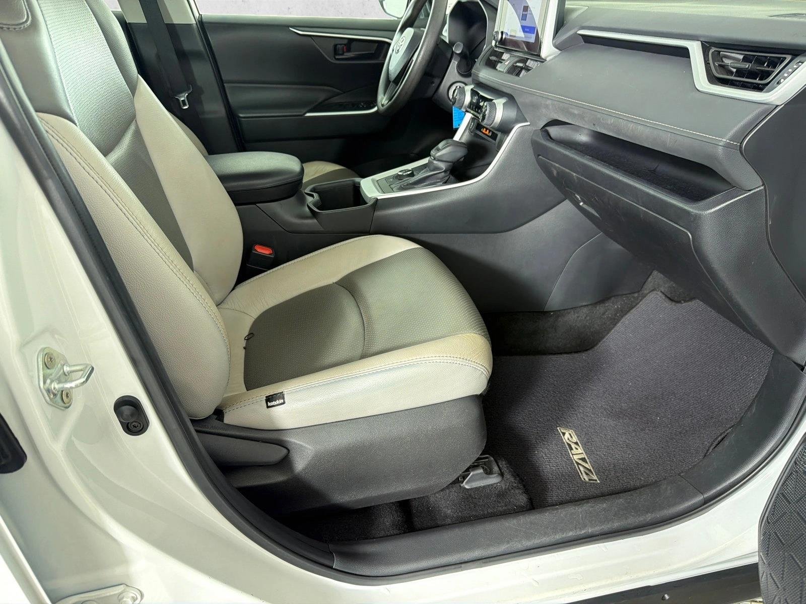 Certified Used 2024 Ice Cap Toyota Hybrid LE image 13