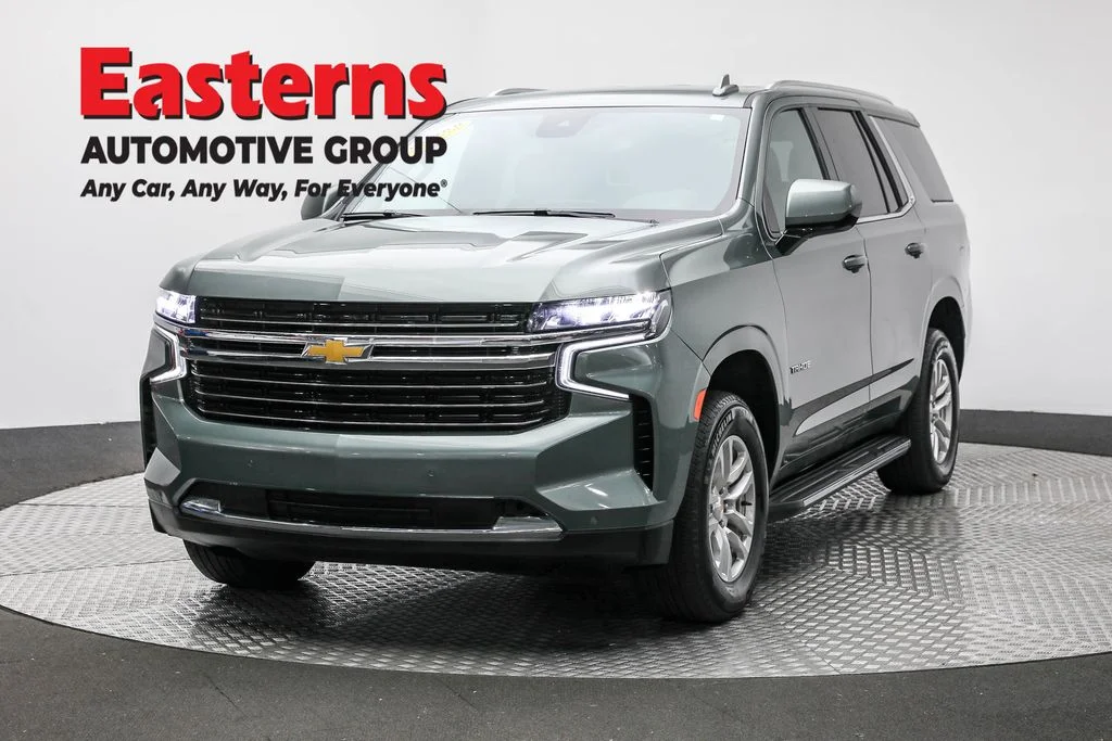 Used 2024 Green Chevrolet LT image 1