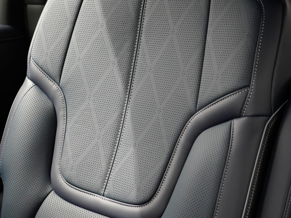 New 2026 DYNAMIC METAL INFINITI Sport 4WD image 21