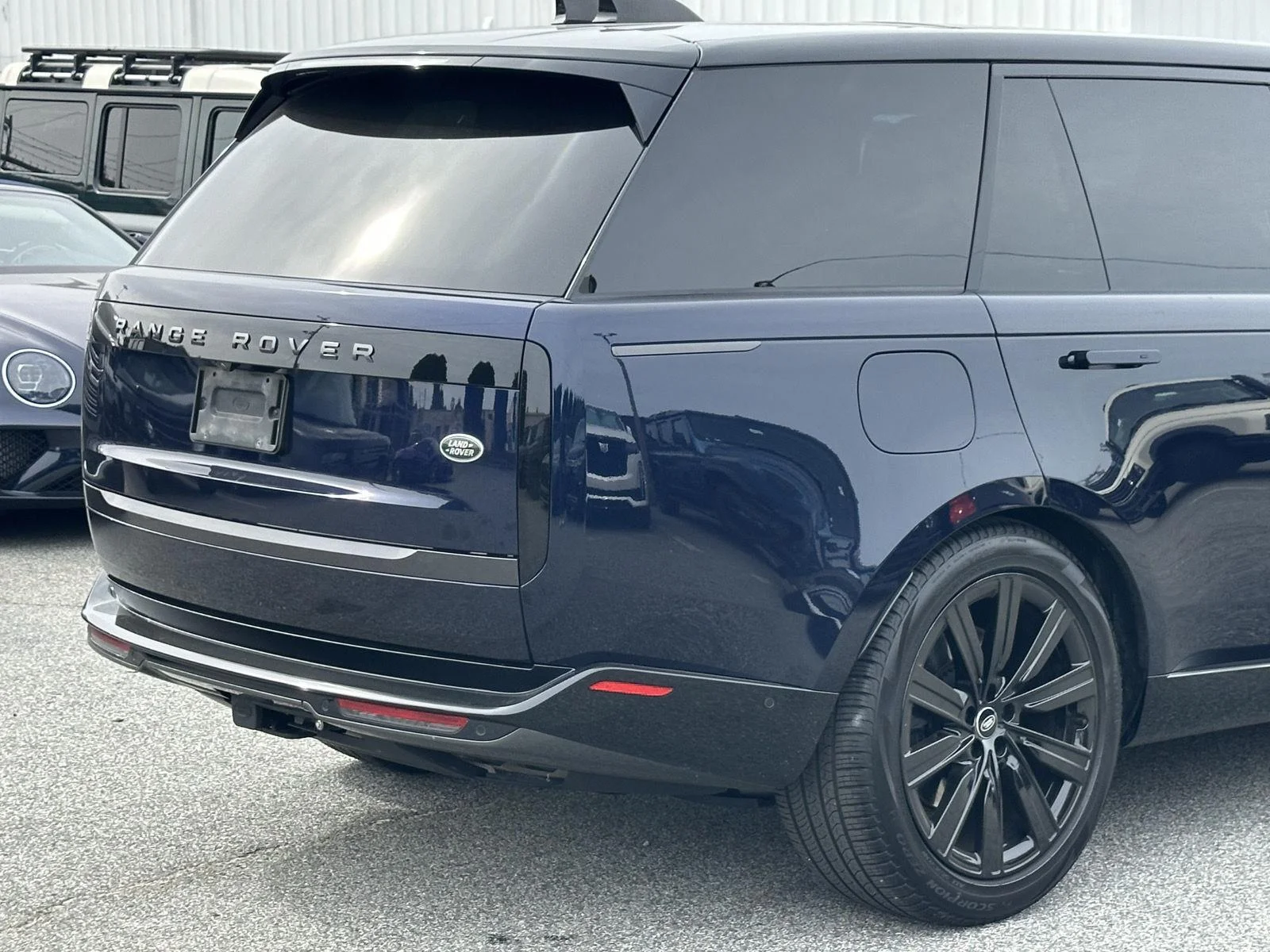 Used 2023 Portofino Blue Metallic Land Rover Autobiography image 52