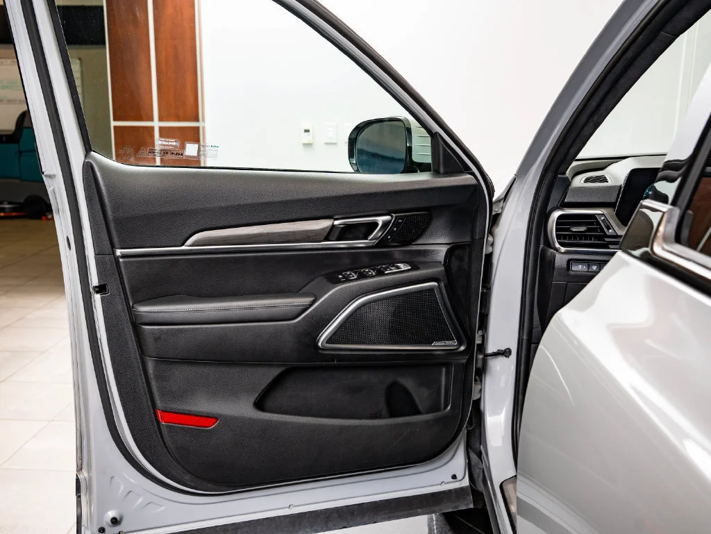 Used 2023 Wolf Gray Kia SX-Prestige X-Line image 26