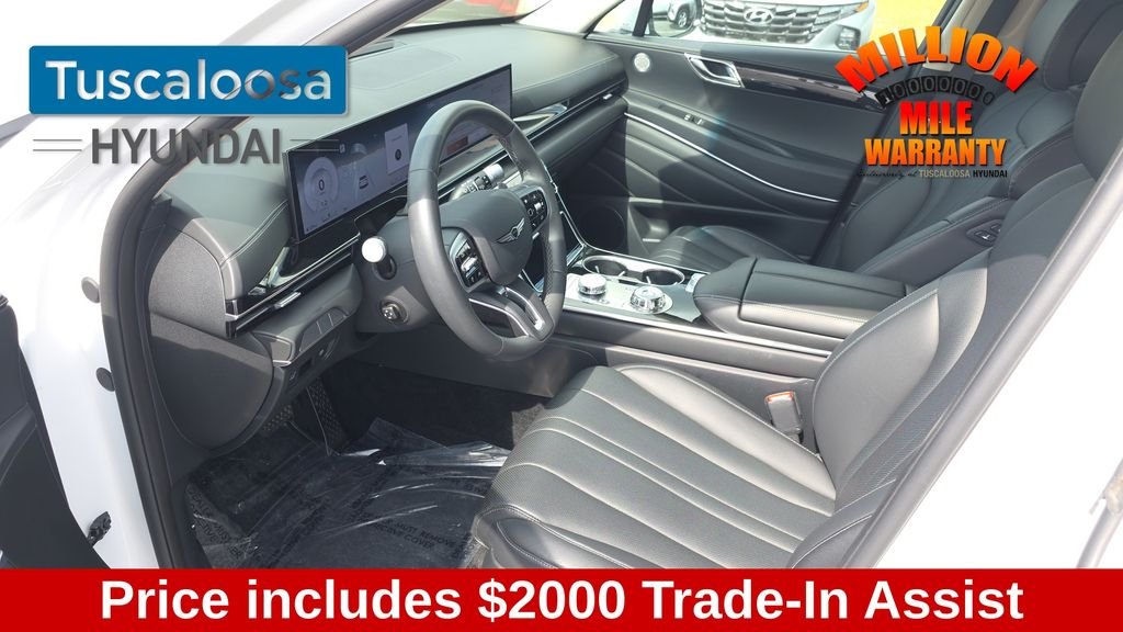 Used 2025 White Genesis 2.5T image 23
