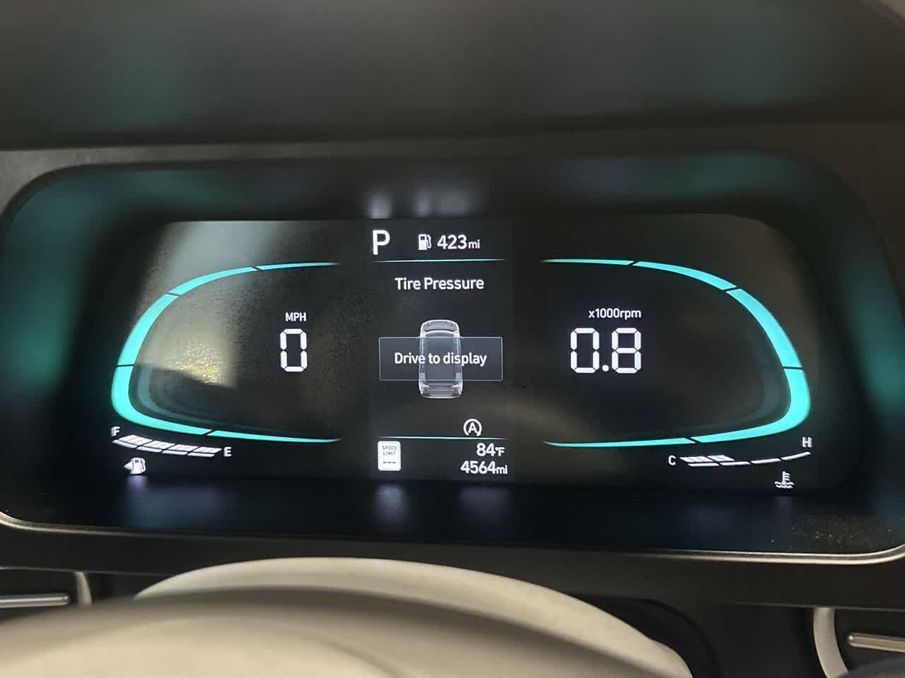 2025 Hyundai Elantra SE - Photo 16