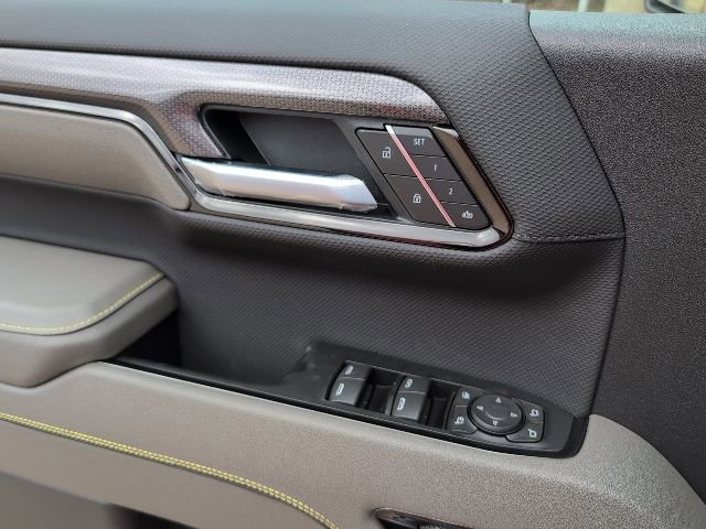 2026 Chevrolet Silverado 1500 ZR2 - Photo 15
