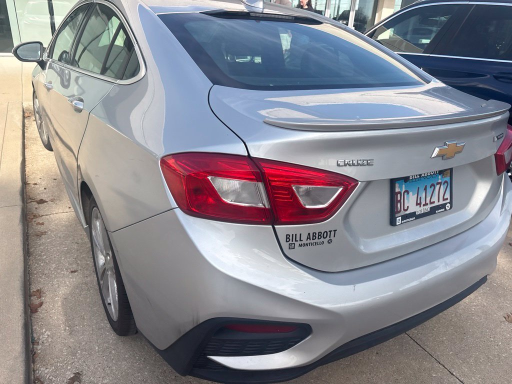 Used 2016 Silver Ice Metallic Chevrolet Premier image 21