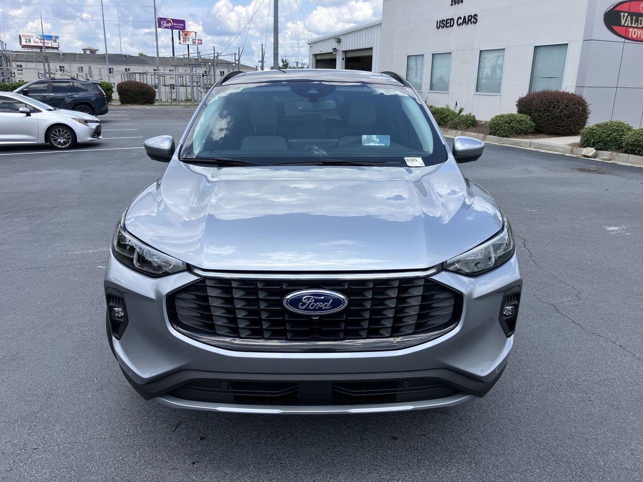 Used 2024 Silver (Iconic Silver) Ford PHEV image 8