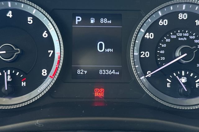 Used 2021 Gray Hyundai SE image 24