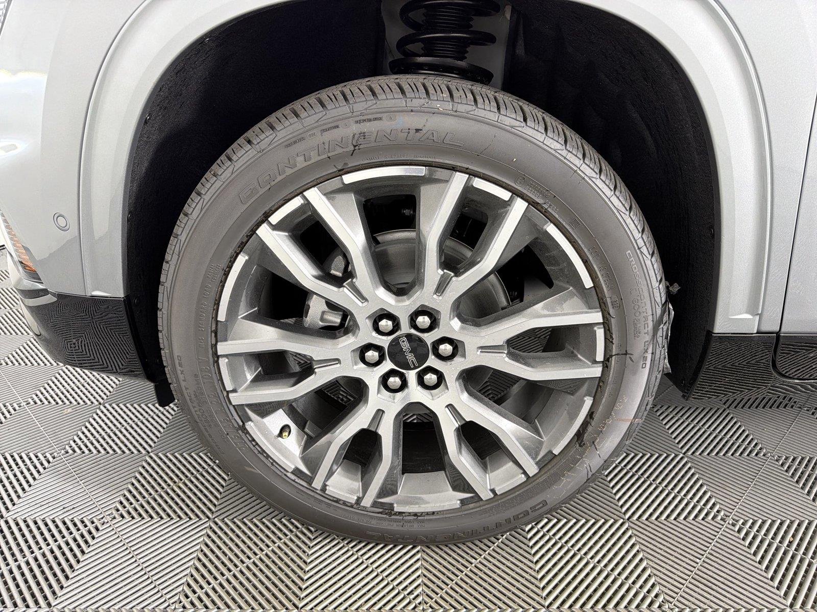 New 2026 Sterling Metallic GMC Denali Ultimate image 9
