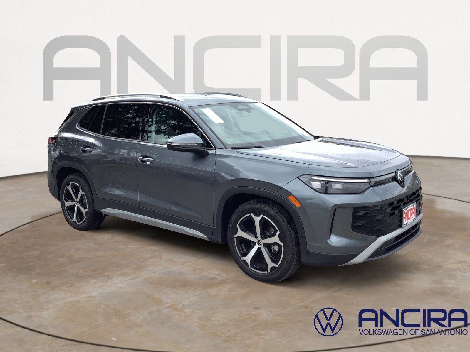 New 2026 Platinum Gray Metallic Volkswagen SE image 1