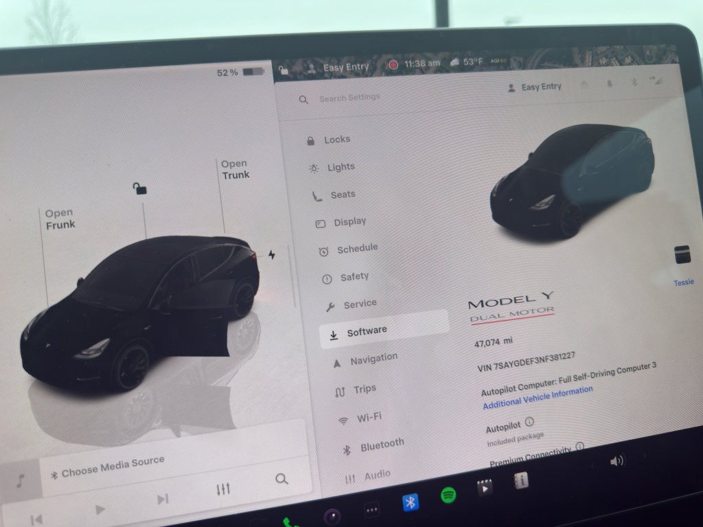 Used 2022 Solid Black Tesla Performance image 6