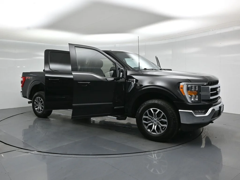 Certified Used 2022 Black Ford Lariat image 34