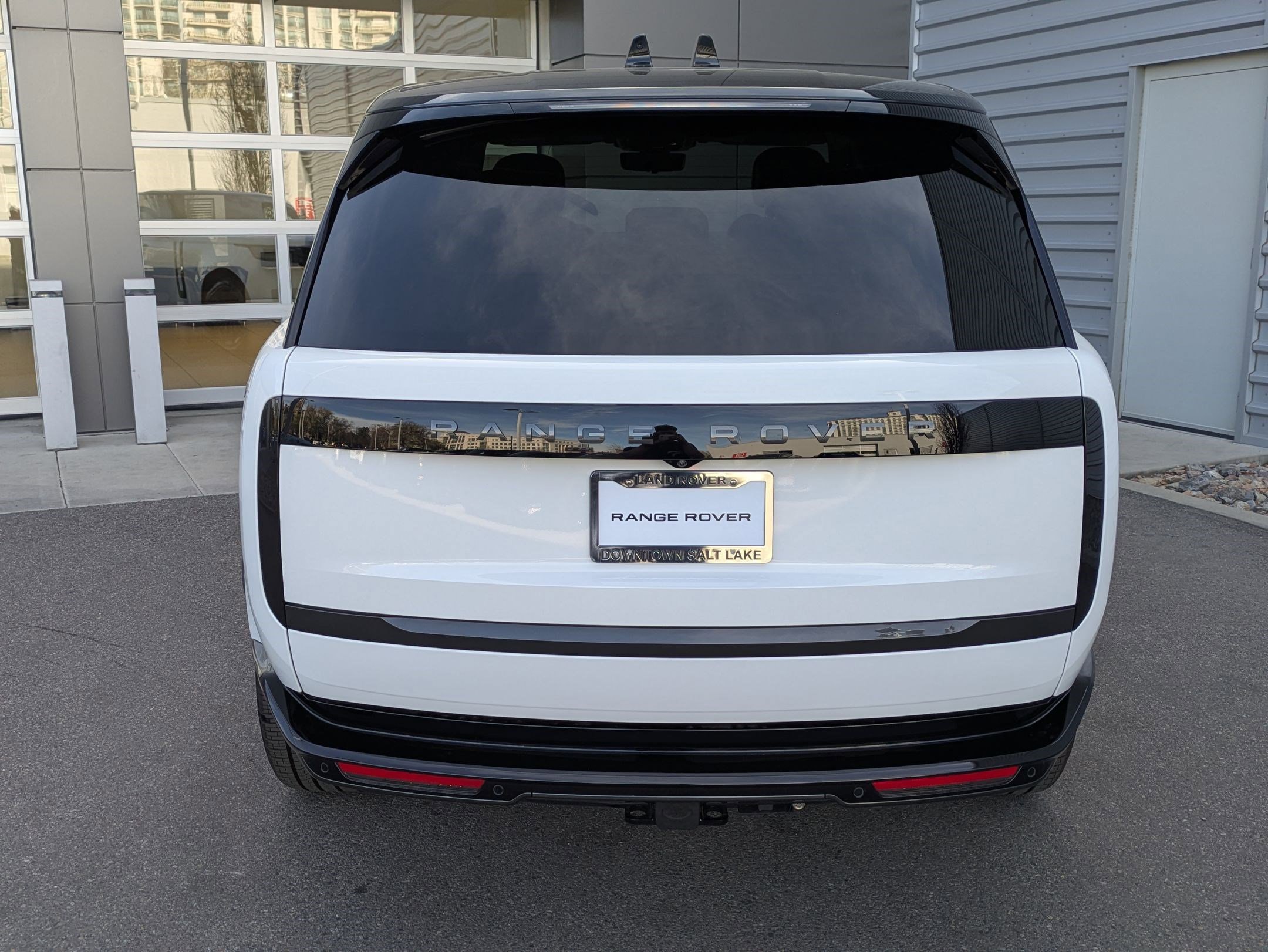 2026 Land Rover Range Rover SE - Photo 7