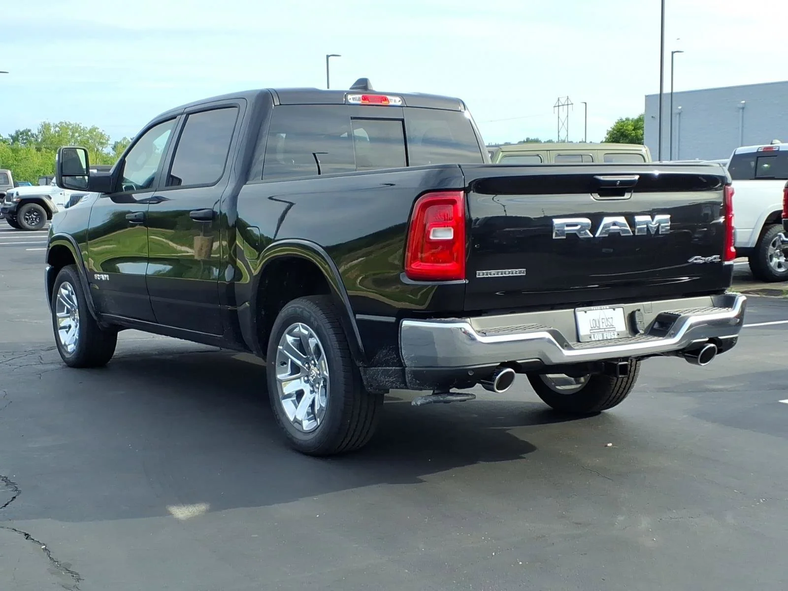 New 2026 Diamond Black Crystal Pearlcoat Ram Big Horn image 4