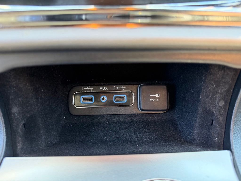 Used 2018 Sangria Metallic Clearcoat Jeep Overland image 35