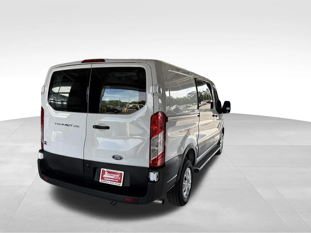 Used 2023 White Ford Base image 5