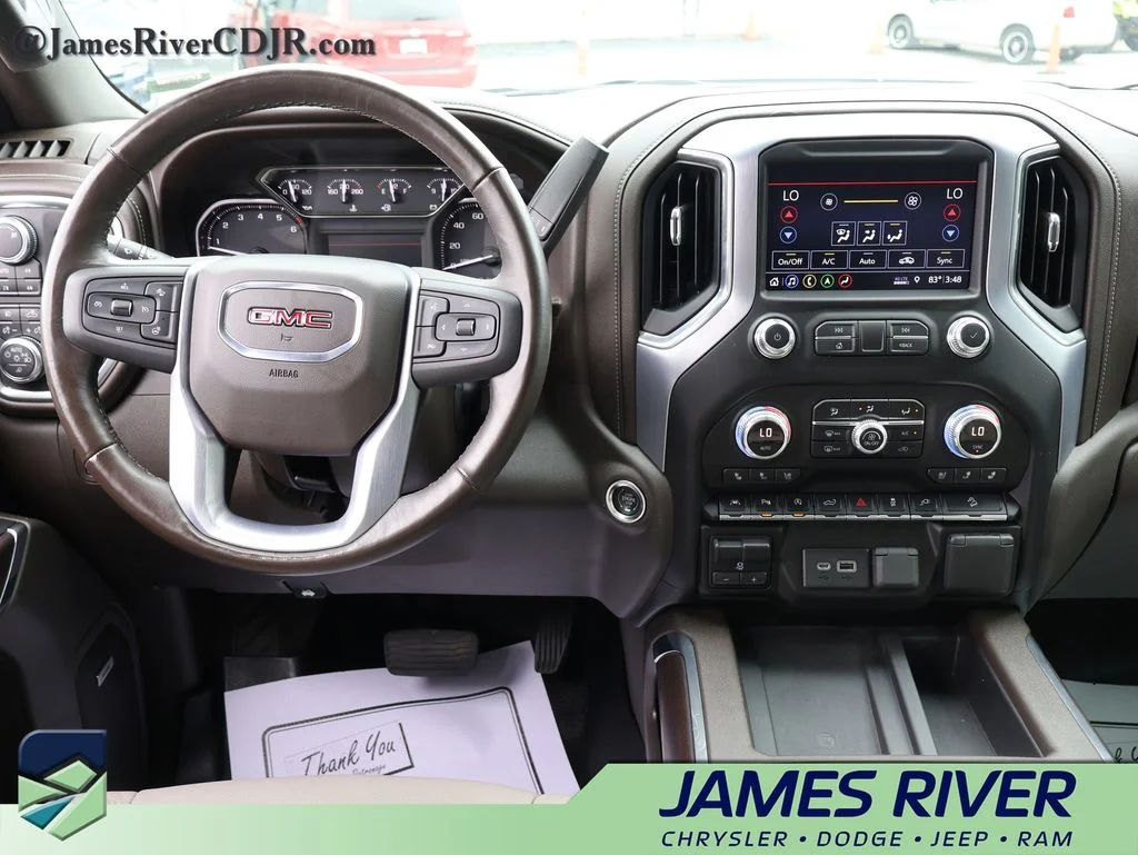 Used 2019 White GMC SLT image 18