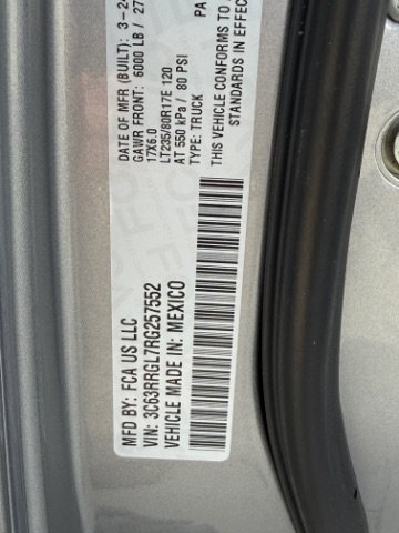Used 2024 Billet Silver Metallic Clearcoat Ram Tradesman image 23