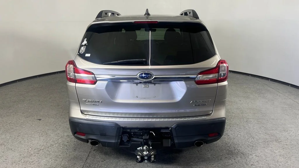 Used 2019 Gray Subaru Limited image 6