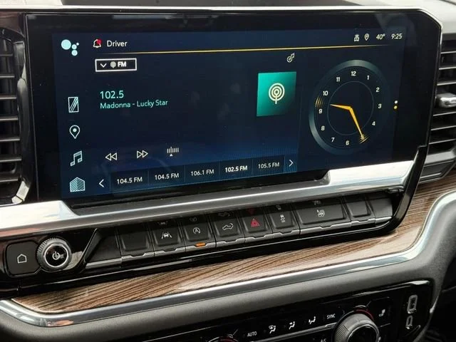 2023 Chevrolet Silverado 1500 LT - Photo 15