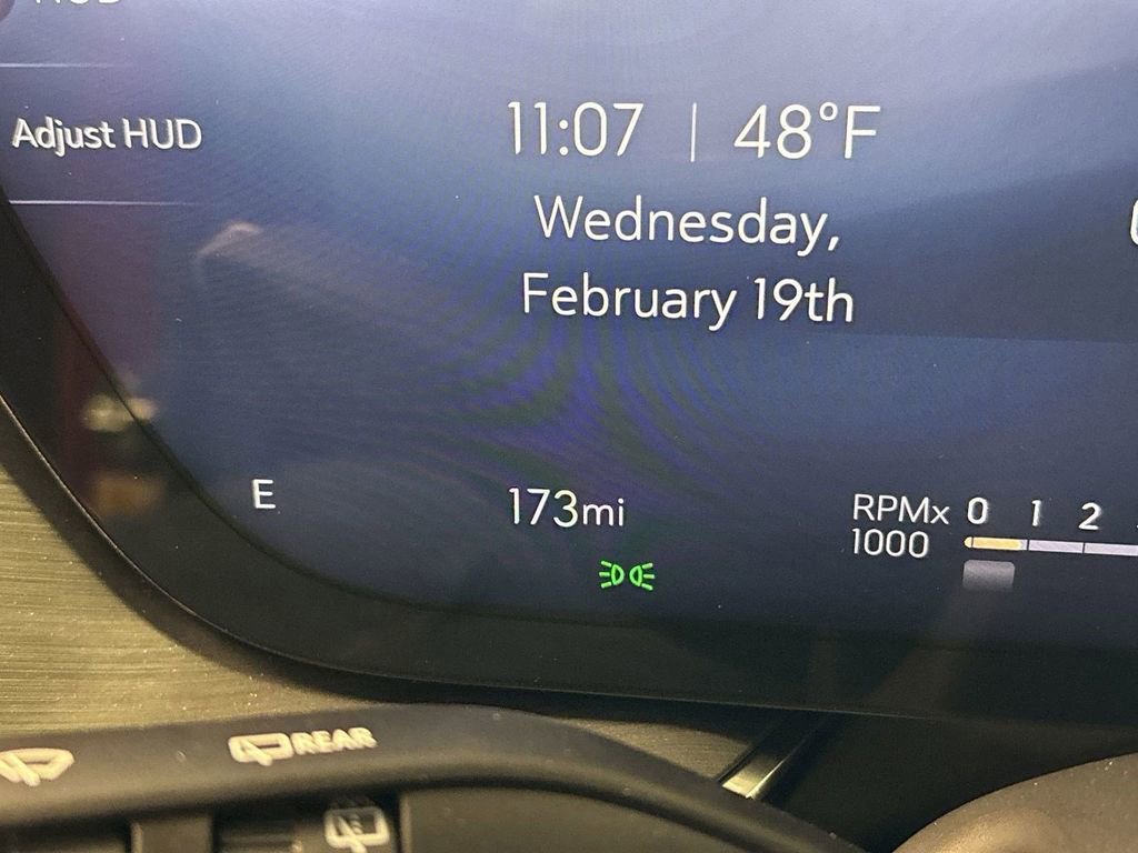 2025 Buick Envision Sport Touring - Photo 16