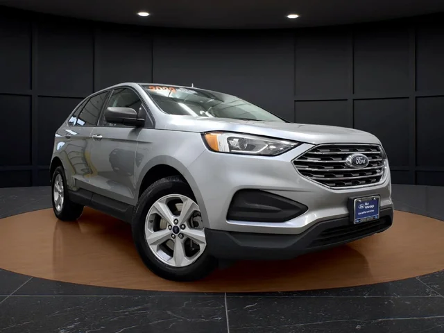 2022 Ford Edge SE
