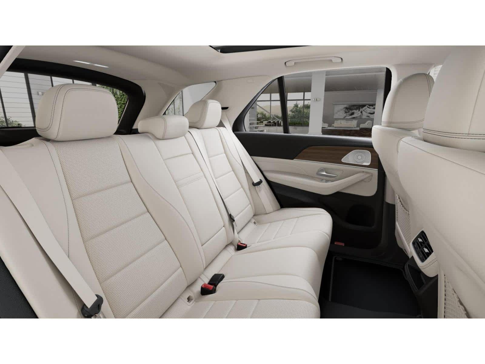 New 2026 MANUFAKTUR Moonlight White Metallic Mercedes-Benz GLE 350 image 5