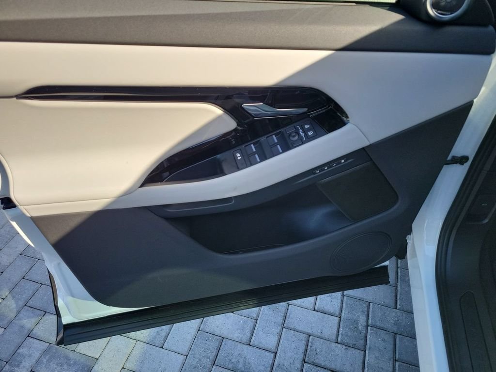 2026 Land Rover Range Rover Evoque S - Photo 22