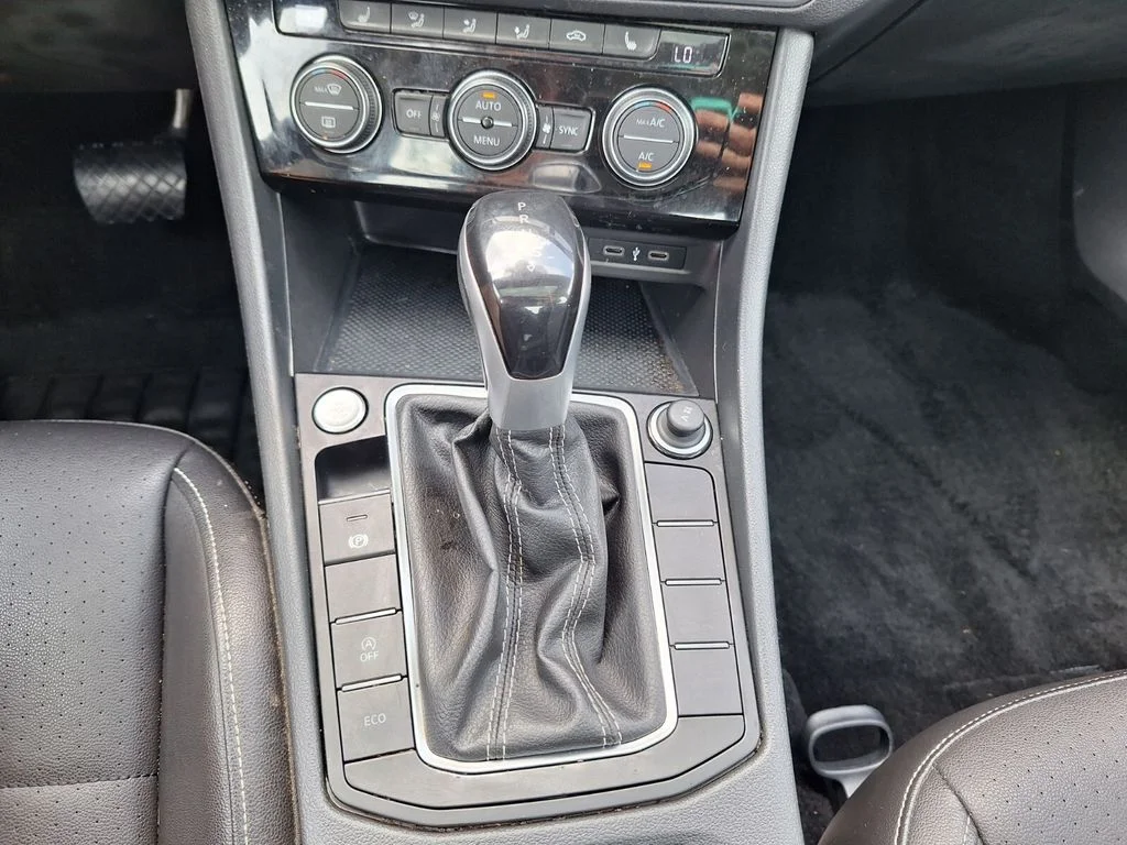 Certified Used 2023 Gray Volkswagen 1.5T SE image 16