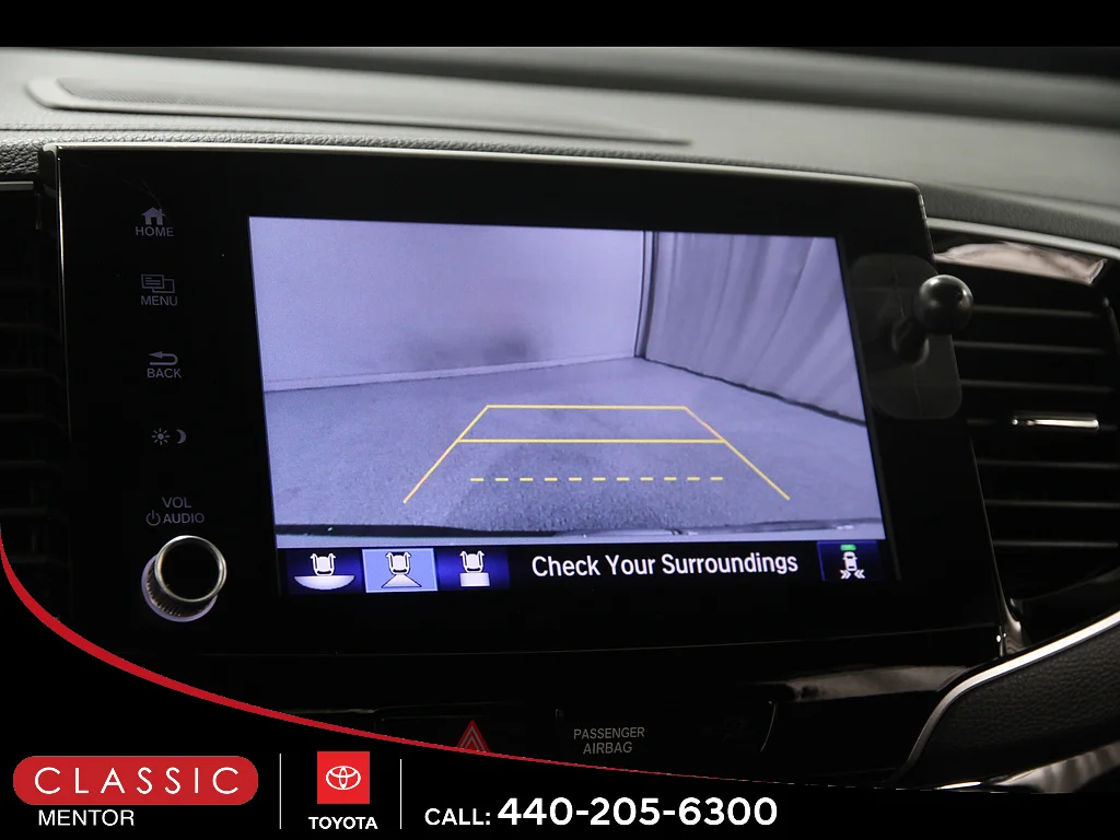 Used 2023 Platinum White Pearl Honda Black Edition image 13