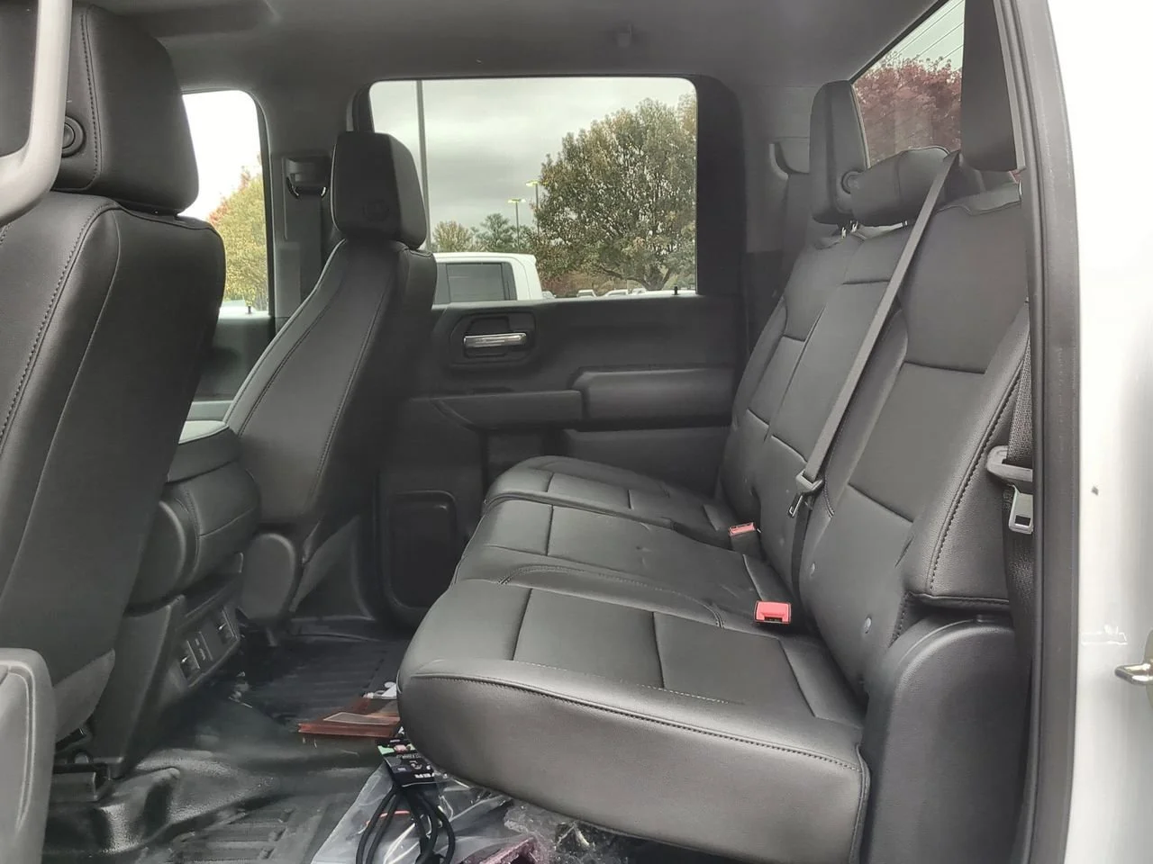 2025 GMC Sierra 3500 Chassis Cab Pro - Photo 23