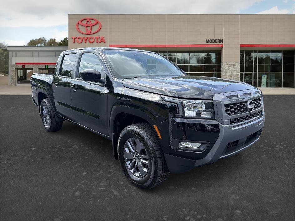 Used 2025 Super Black Nissan SV image 3
