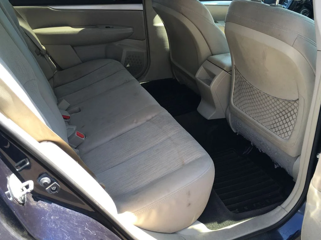 Used 2013 Blue Subaru 2.5i Premium image 8
