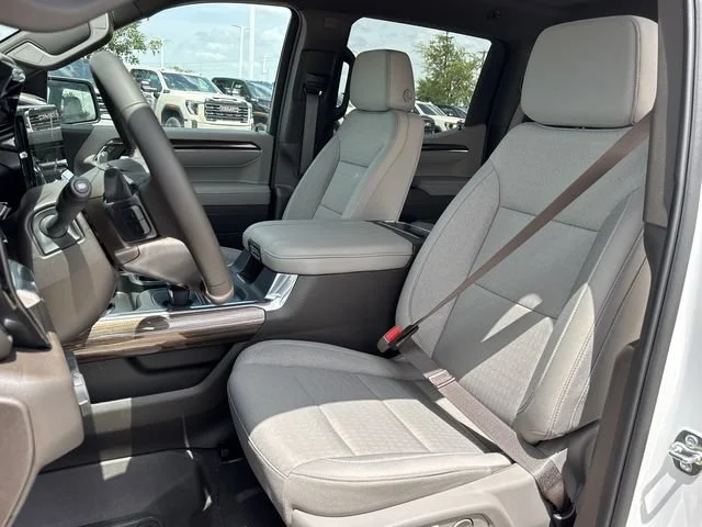 New 2026 Summit White Chevrolet LT Trail Boss image 22