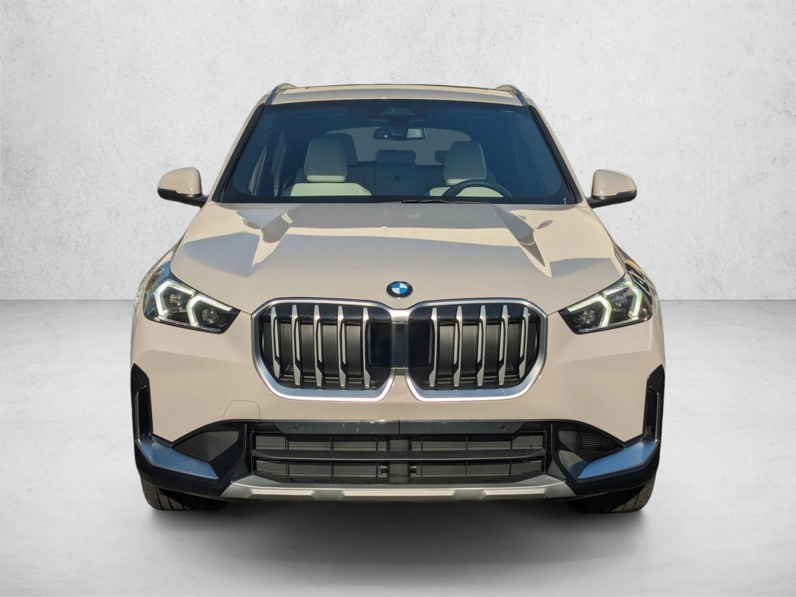 Used 2026 Dune Grey Metallic BMW xDrive28i image 6