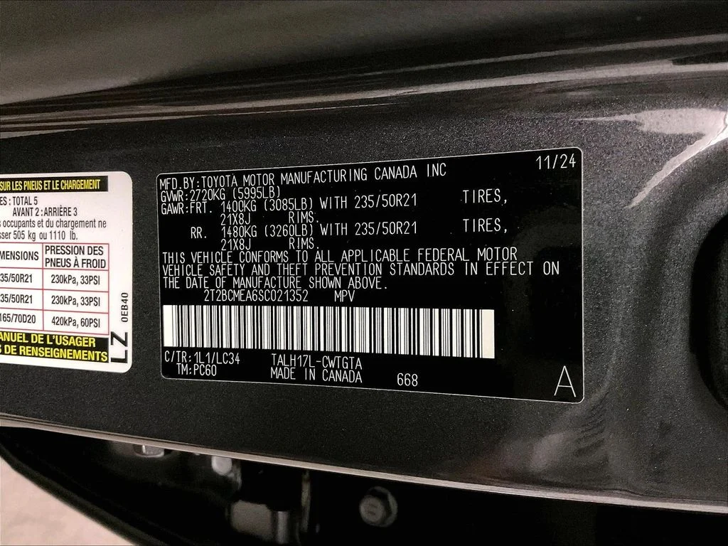 Used 2025 Gray Lexus 500h F SPORT Performance image 39