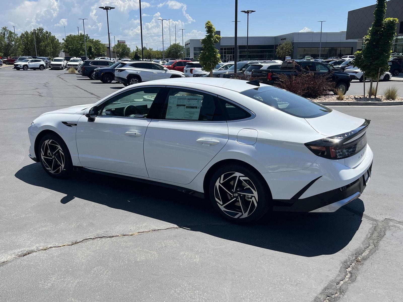 2026 Hyundai Sonata SEL - Photo 11