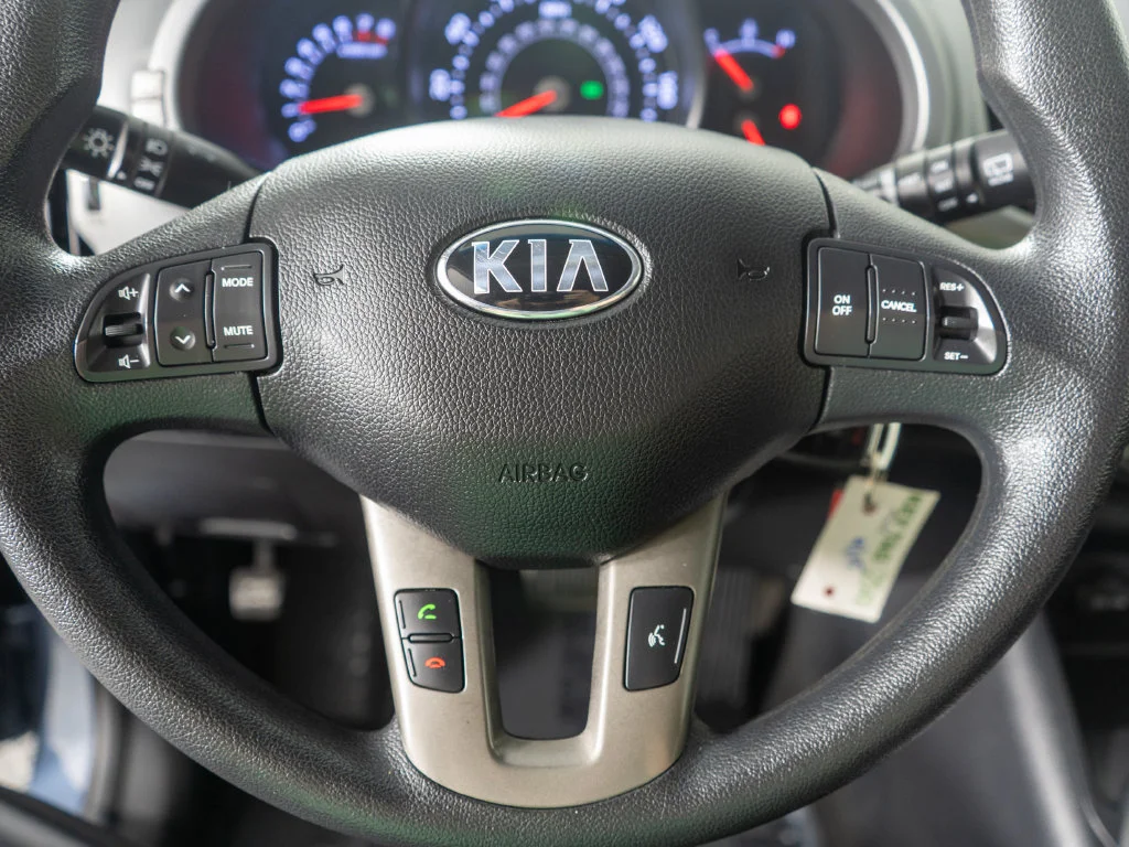 Used 2015 Blue Kia LX image 14