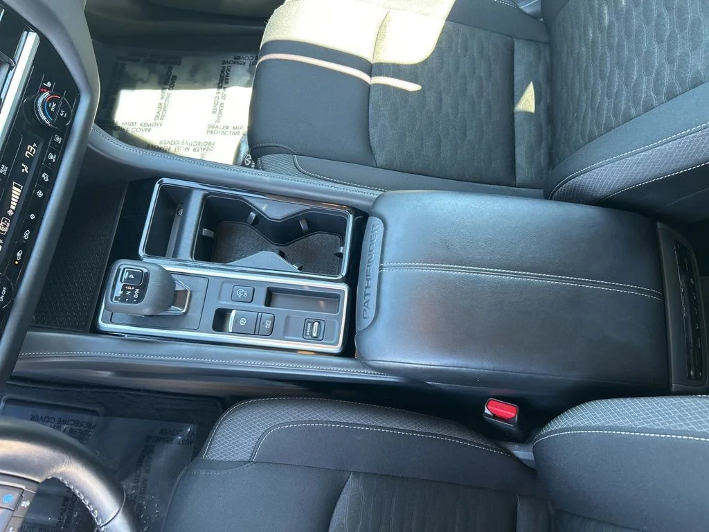 Used 2025 Gray Nissan SV image 16