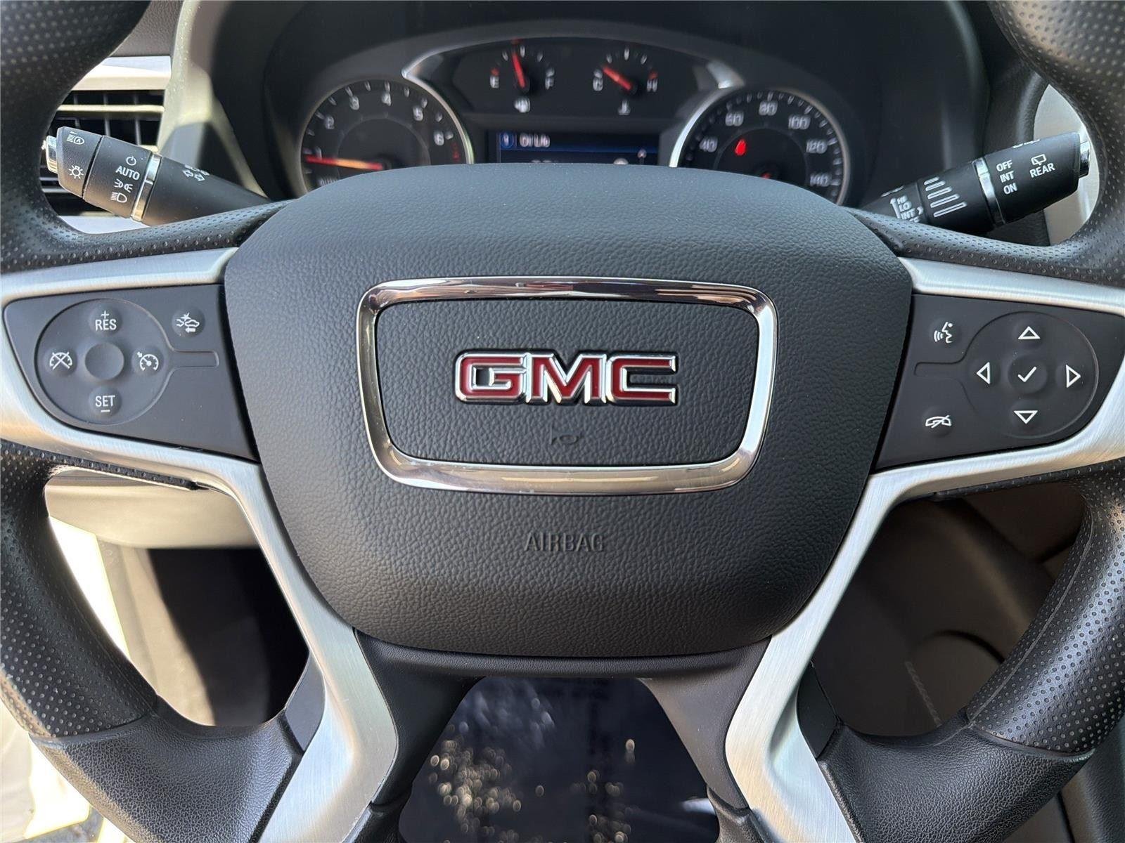 Used 2023 Summit White GMC SLE image 20