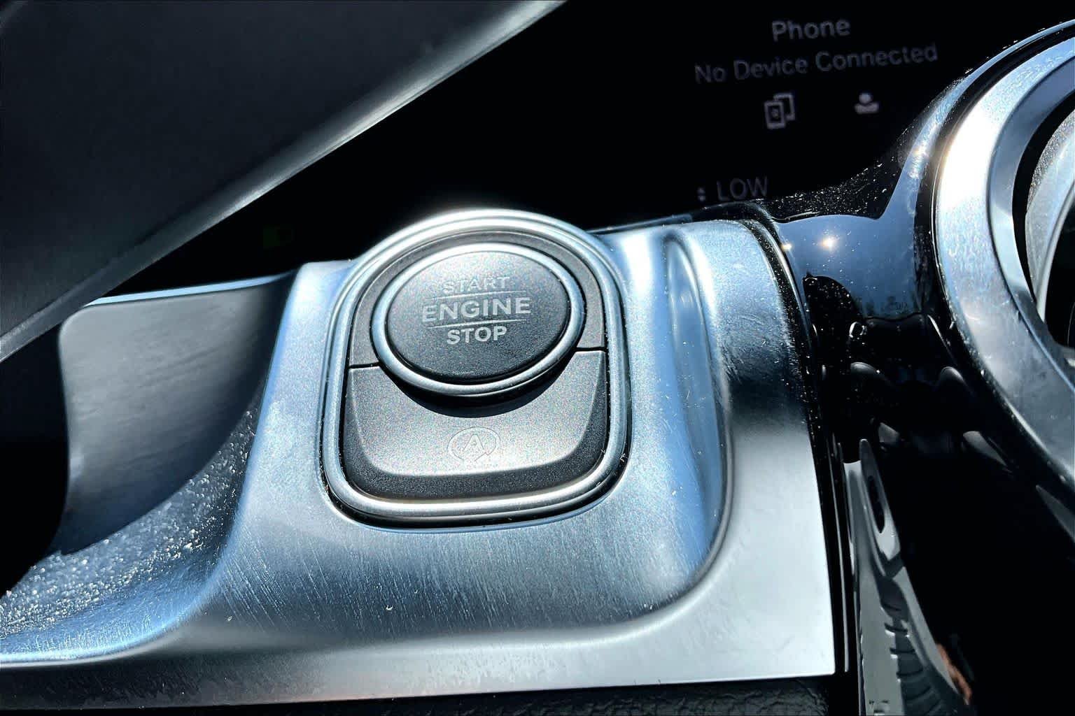 Used 2021 Galaxy Blue Metallic Mercedes-Benz GLB 250 image 33