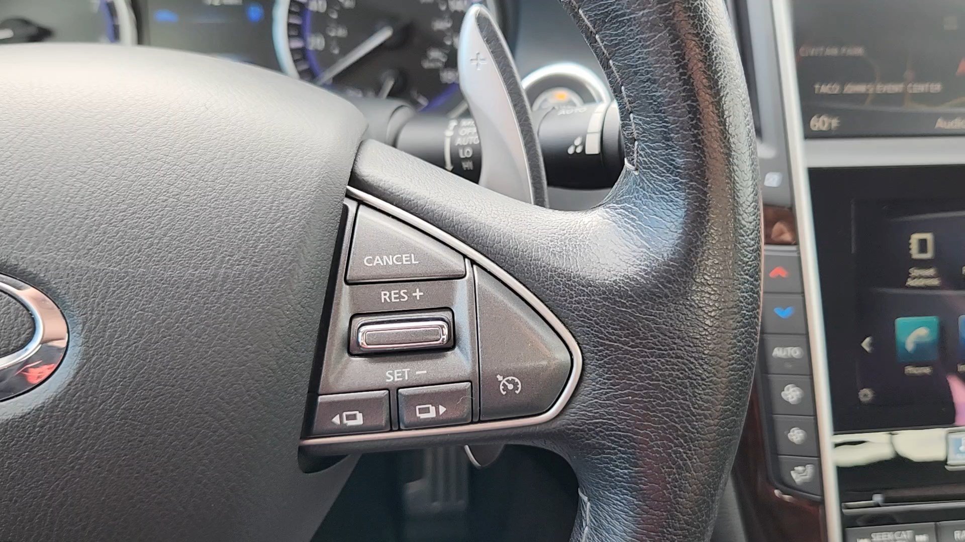2016 INFINITI Q50 Red Sport - Photo 13